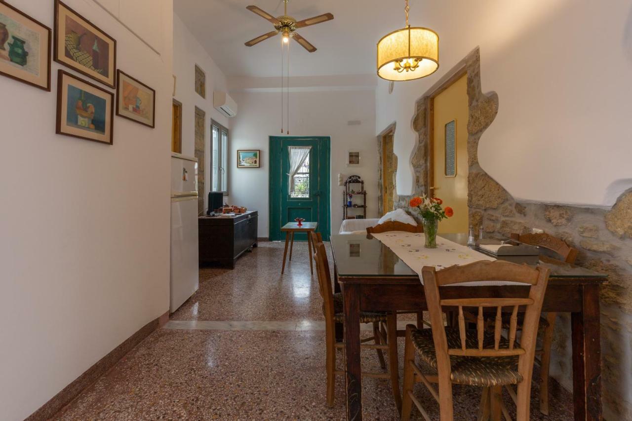 SívasIliopetra House别墅 外观 照片